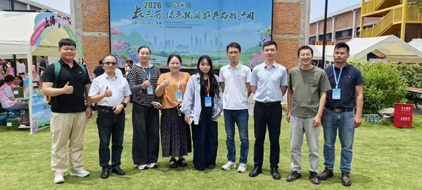 图avbA.png